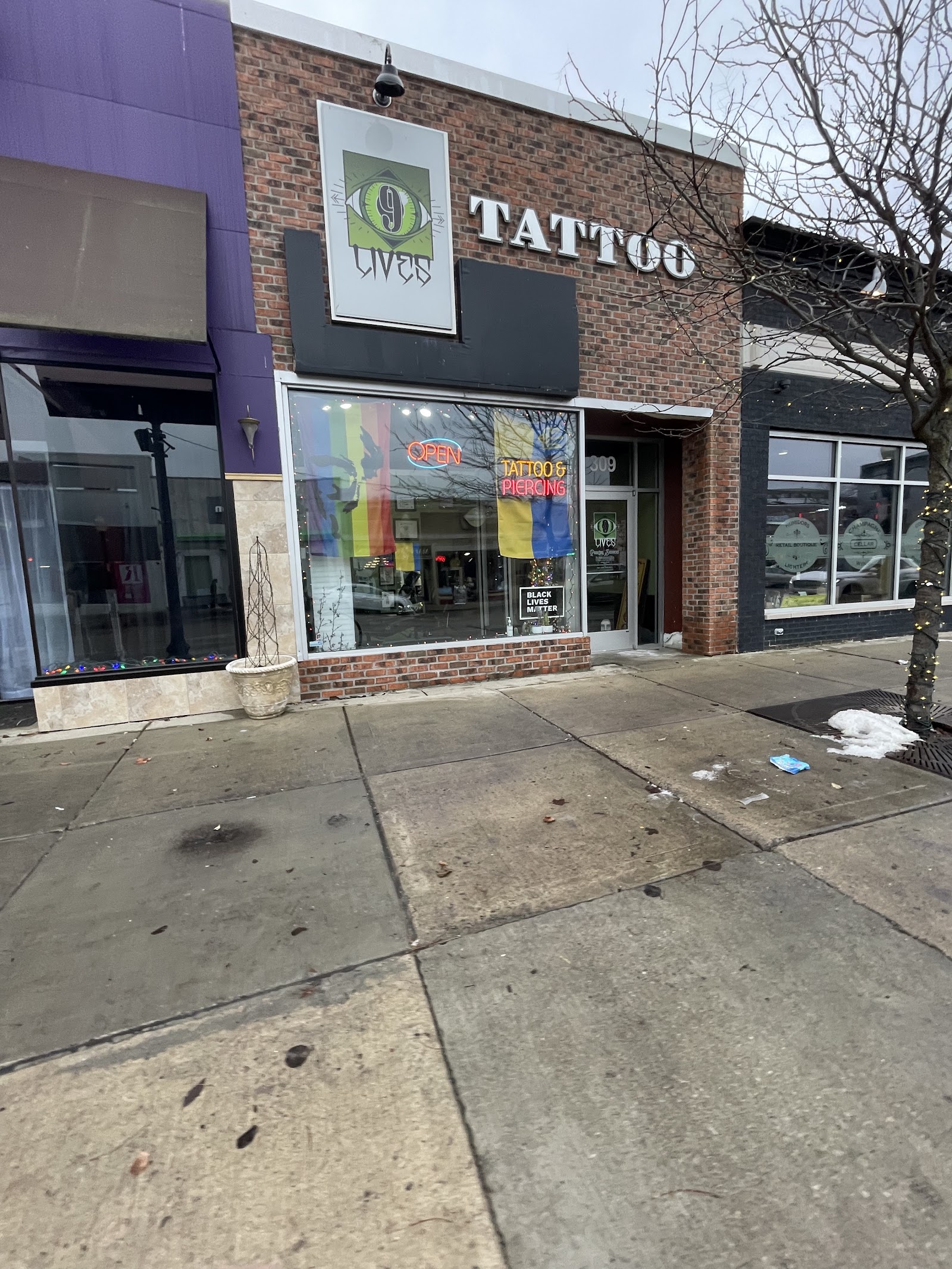 9 Lives Tattoo — photo