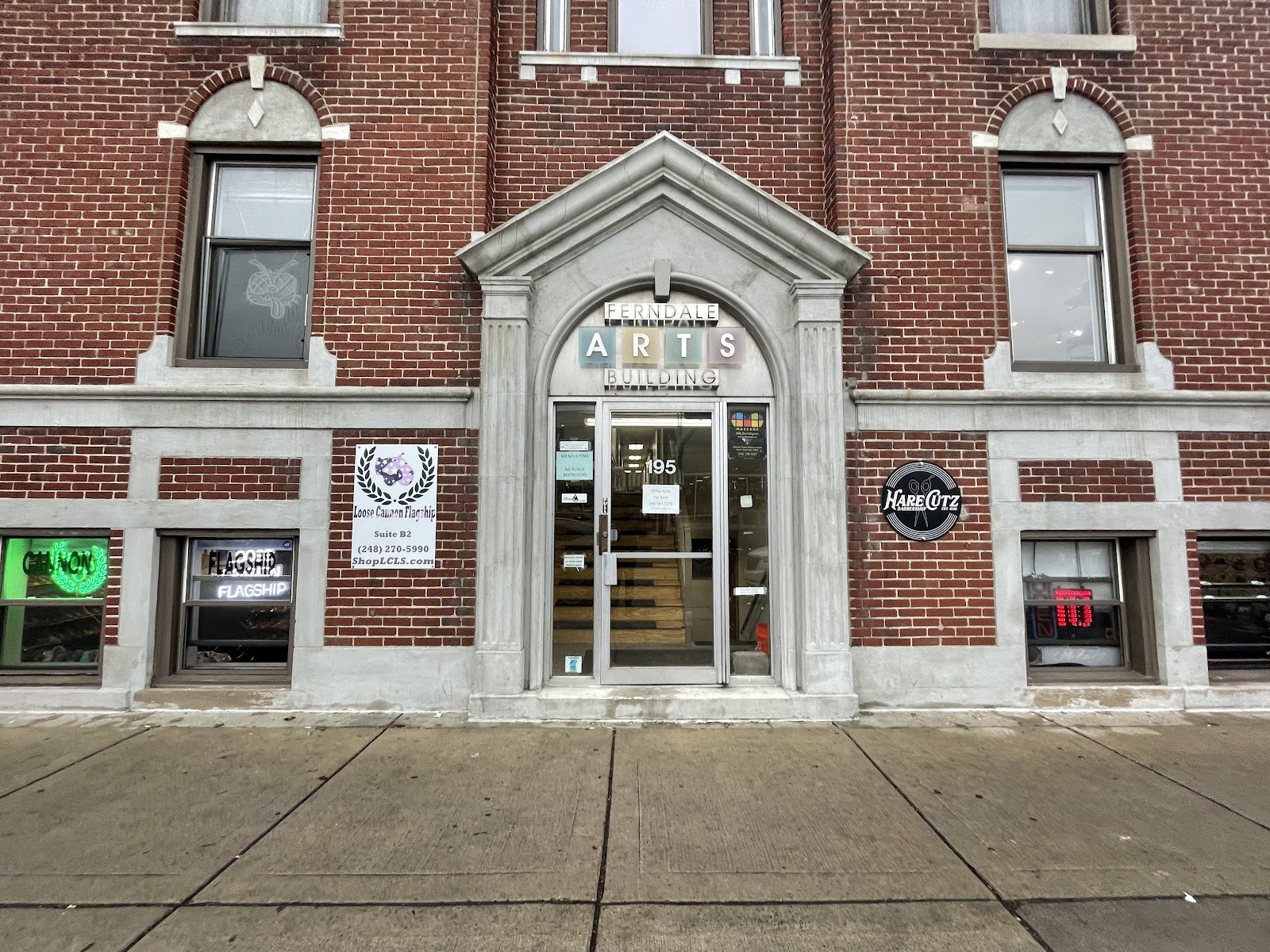 Loose Cannon Flagship — photo